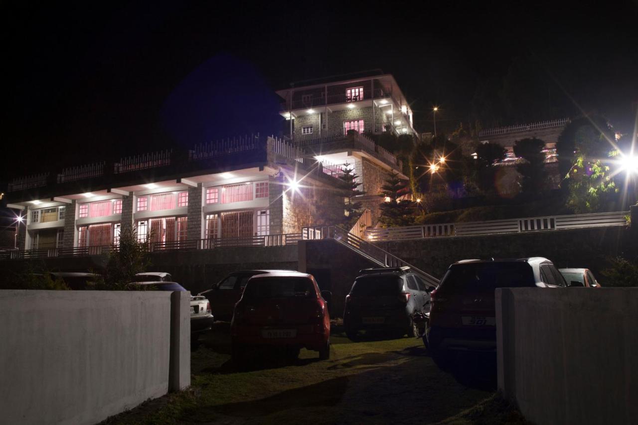 ホテル Status Hillpark コダイカナル エクステリア 写真